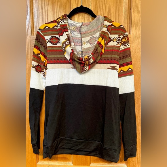 Aztec Color Block Hoodie - Picture 3 of 3